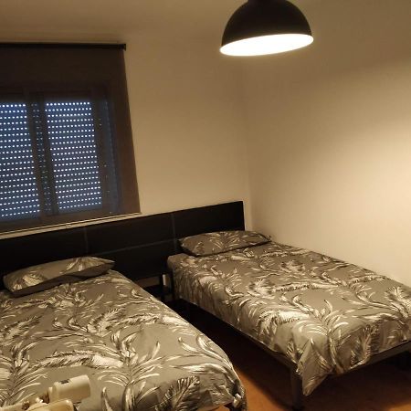 Apartamento Tisaret Wifi 47-112 Valladolid Buitenkant foto